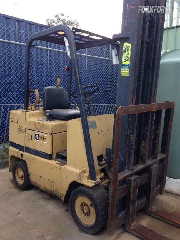 Used Caterpillar 2 Tonne LPG Forklift