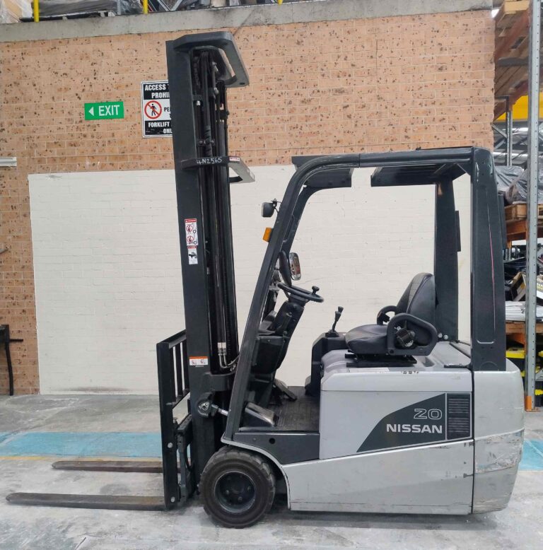 Used Nissan 2T Electric Forklift