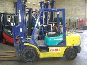 Komatsu FG30T-14