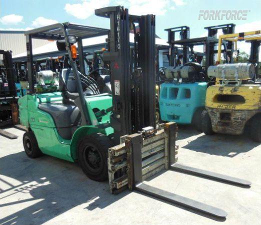 Used Mitsubishi 2.5-Ton LPG Forklift
