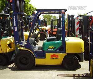 Komatsu FD30T-14