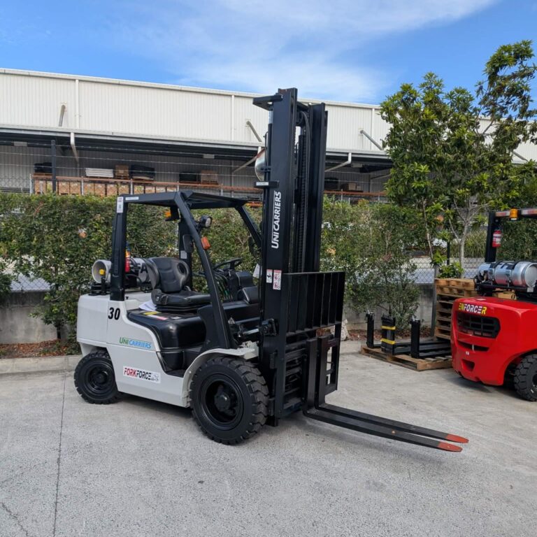 Used UniCarriers 3T LPG Forklift