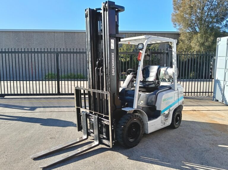 Used UniCarriers 2.5T LPG Forklift