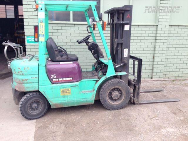 Used Mitsubishi 2.5 Tonne LPG Forklift
