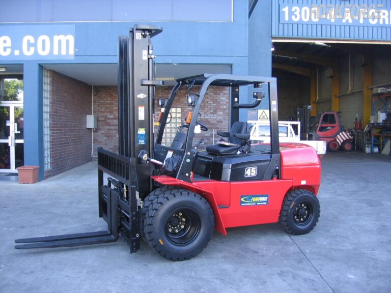 Used Enforcer 4.5 Tonne Diesel (2010)