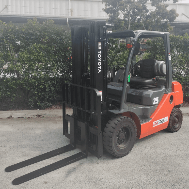 Used Toyota 2.5 Ton LPG Forklift