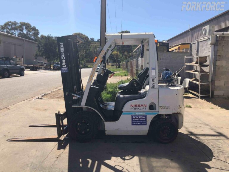 Used Nissan 2.5 Ton LPG Forklift