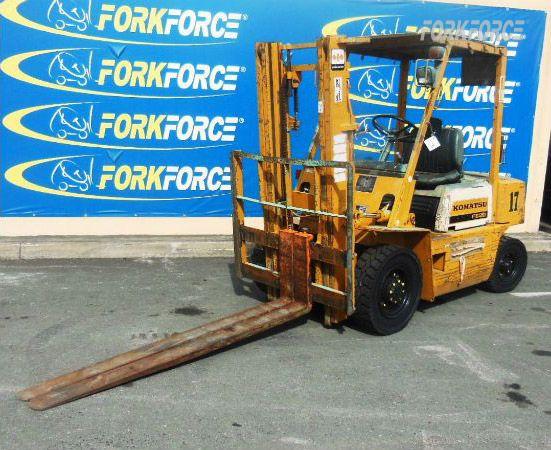 Used Komatsu 2-Ton Petrol Forklift