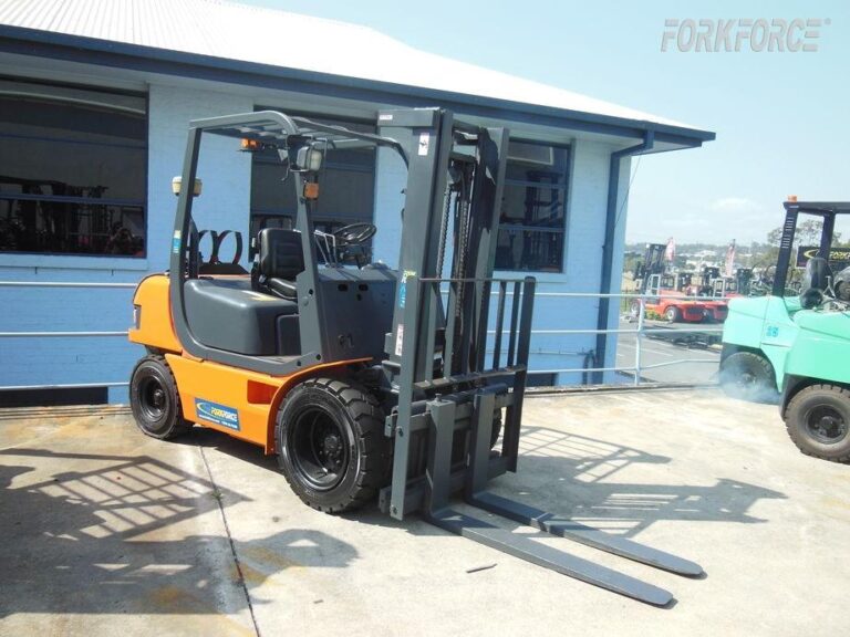 Used 3 Tonne LPG Samsung Forklift