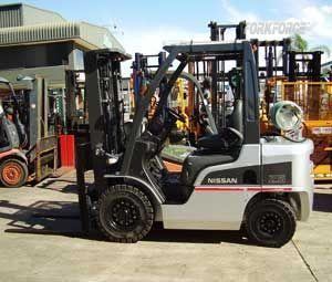 Nissan 2.5T Petrol Forklift