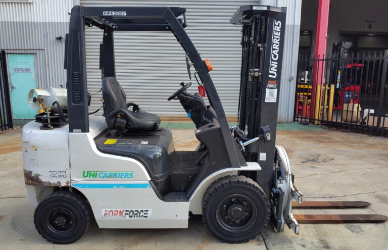 Used UniCarriers 2.5T LPG Forklift