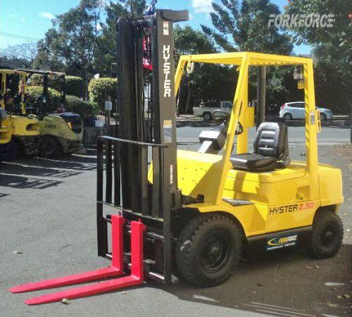 Used Hyster 2.5-Ton Diesel Forklift